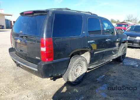 2011 Chevrolet Tahoe Ltz z USA, uszkodzony, nr VIN 1GNSKCE06BR347545